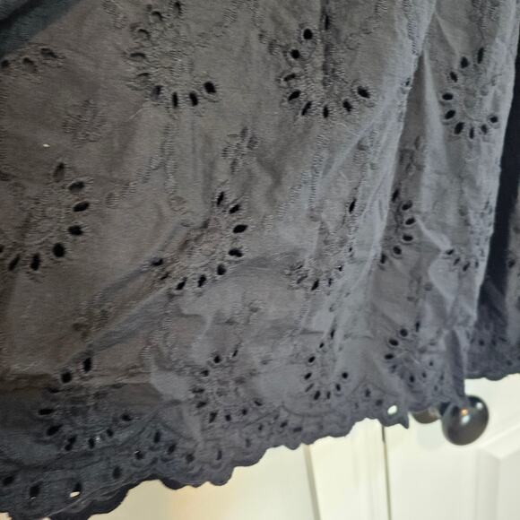 Torrid Embroidered Mini Skirt Womens Sz 5X Black Eyelet Flowing Whimsygoth Fairy - Picture 4 of 10